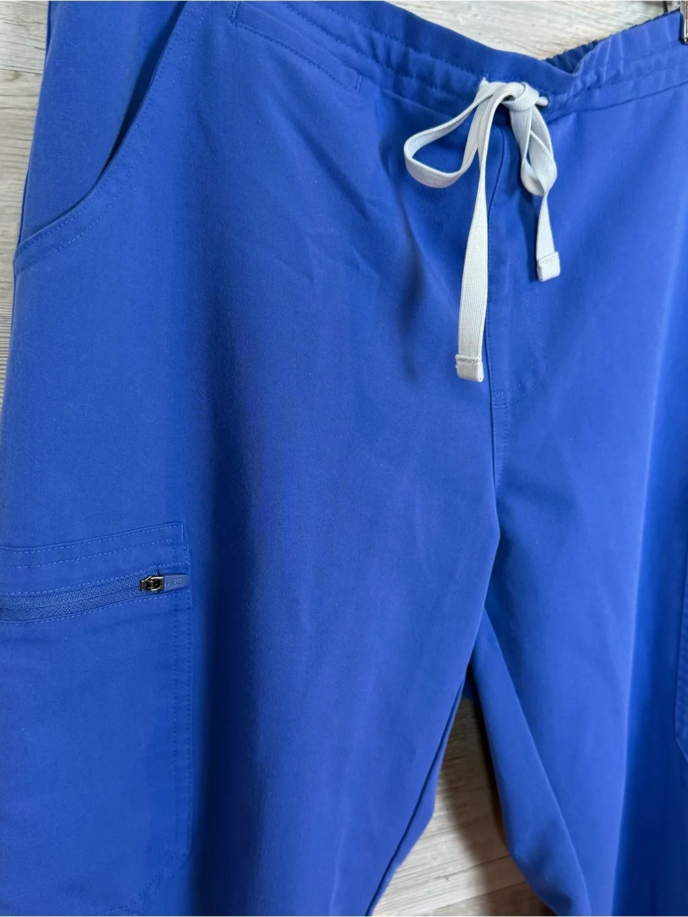 FIGS Yola Skinny Scrub Pants M Blue Cargo Pockets Technical Collection Medium